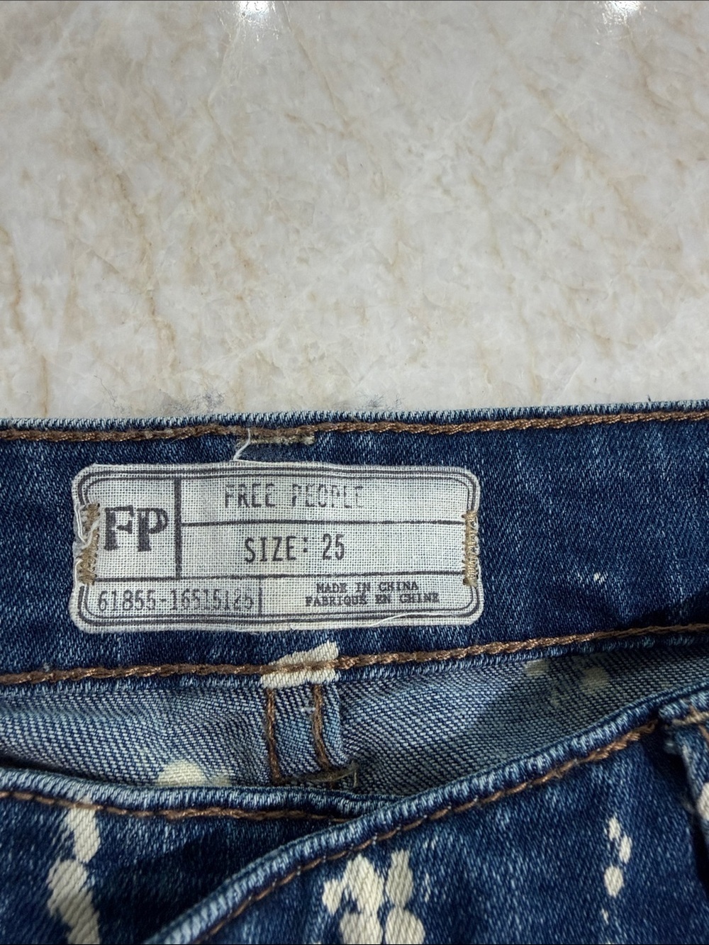 Free People Women's Blue Denim Jeans - Size 25
